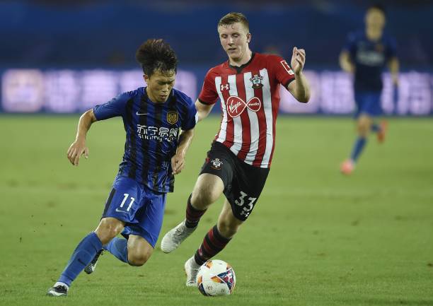 转会市场上 转会市场上