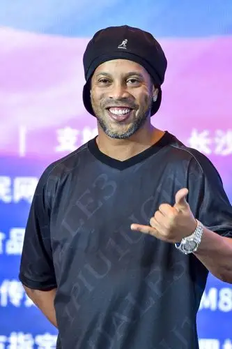 积极研究葡 积极研究葡